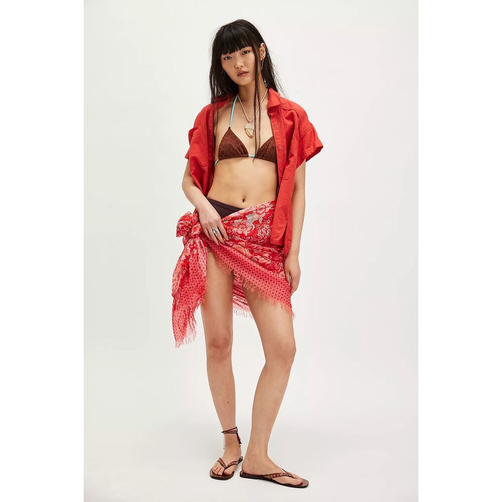 🔥NOT AVAILABLE 🔥Free People Spell Full Bloom Travel Scarf